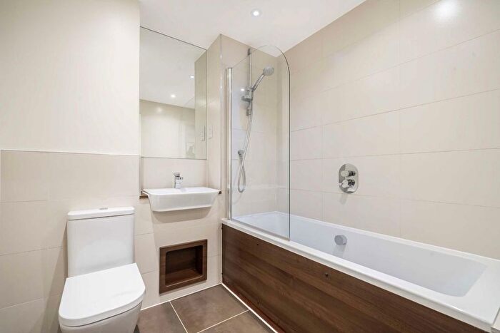 1 Bedroom Flat To Rent In All Saints Road, London, W3