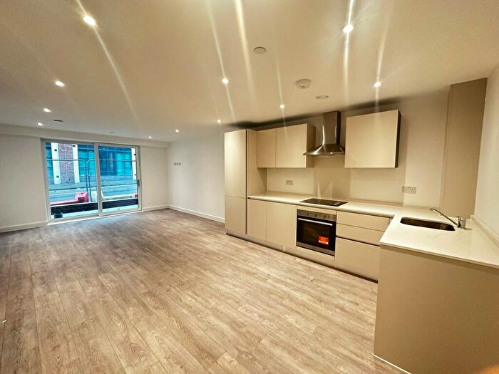 1 Bedroom Flat To Rent In Green Street, Birmingham, B12