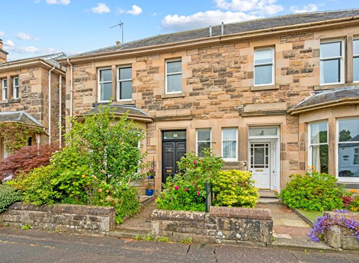 3 Bedroom Semi-Detached House For Sale In Manse Crescent, Stirling, FK7