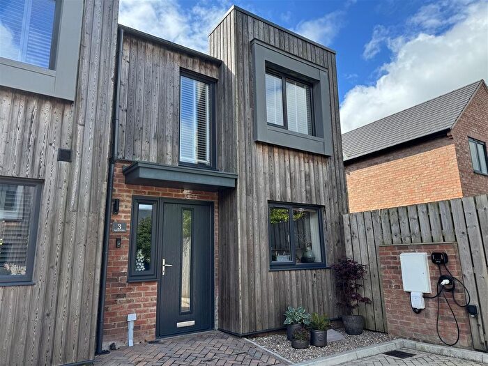 2 Bedroom Semi-detached House For Sale In Wood Street, Heworth, York, YO31