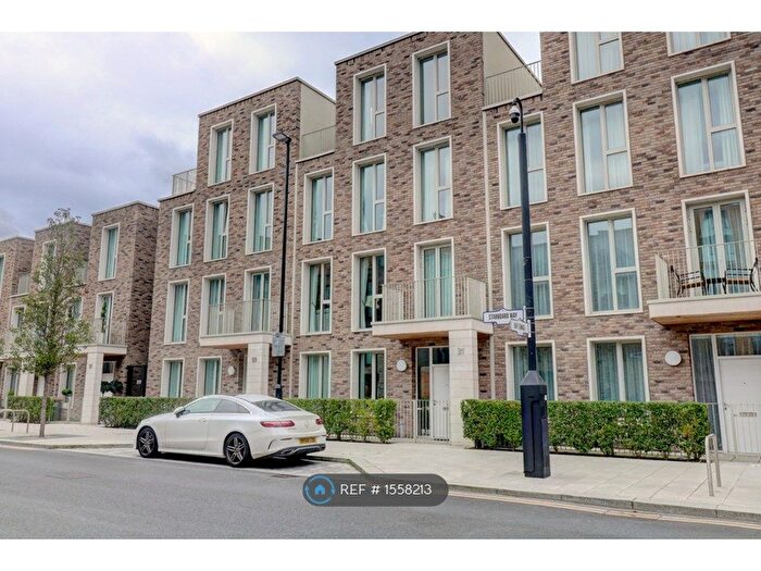 4 Bedroom Terraced House To Rent In Starboard Way, London, E16