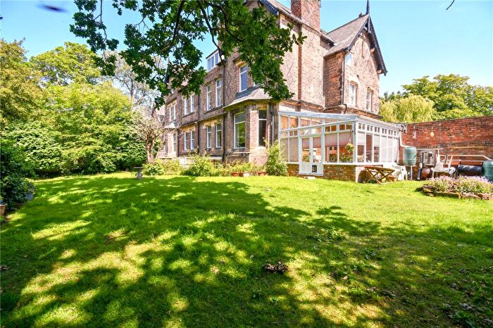 7 Bedroom Semi-Detached House For Sale In Cavendish Road, Birkenhead, Wirral, CH41