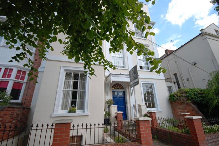 1 Bedroom Apartment To Rent In Portland Street, Leamington Spa, CV32