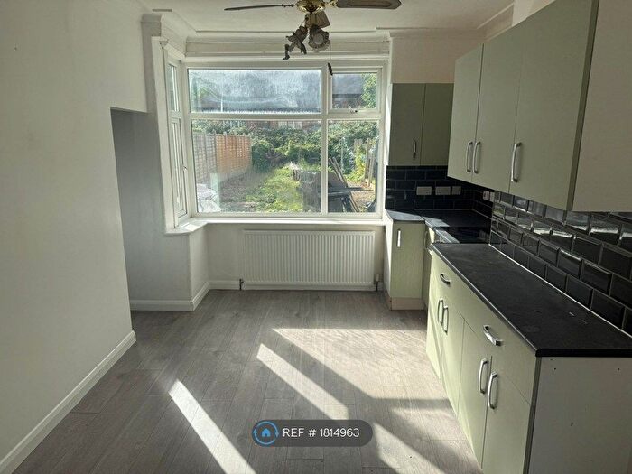 3 Bedroom Terraced House To Rent In Lunedale Avenue, Blackpool, FY1