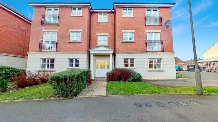 2 Bedroom Flat To Rent In Angelica Close, Littleover, Derby, DE23