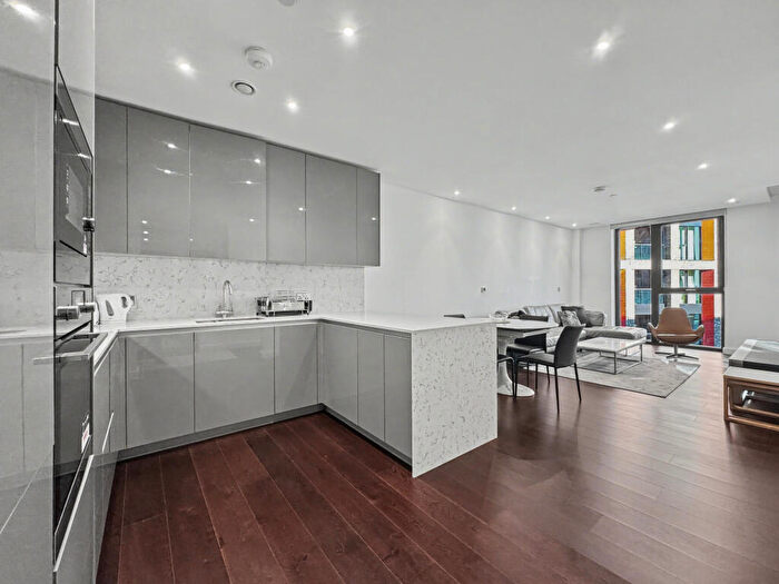 2 Bedroom Apartment To Rent In Haines House, Charles Clowes Walk, Nine Elms, London, SW11