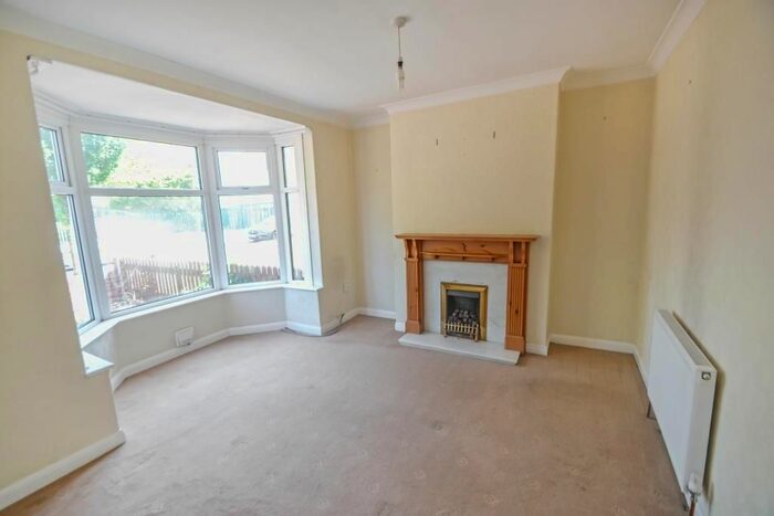 3 Bedroom Terraced House To Rent In Lambwath Road, Hull, HU8