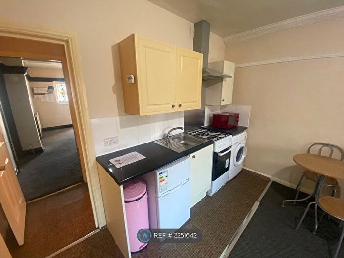 Studio To Rent In Room C, Birmingham, B5