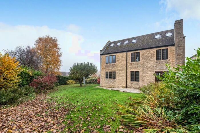 4 Bedroom Detached House To Rent In Shipton-Under-Wychwood, Chipping Norton, OX7