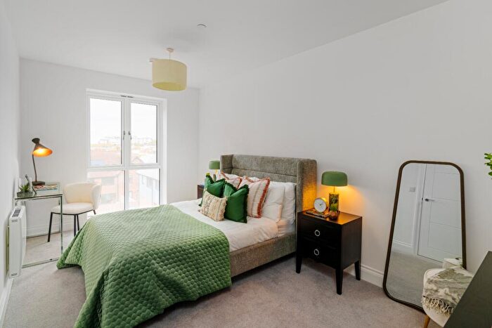 1 Bedroom Apartment For Sale In St Aubyns, Vaughan Williams Way, Rottingdean, Brighton, BN2
