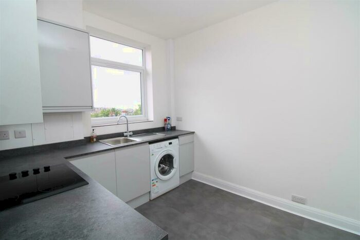 1 Bedroom Apartment To Rent In Ladysmith Road, Brighton, BN2