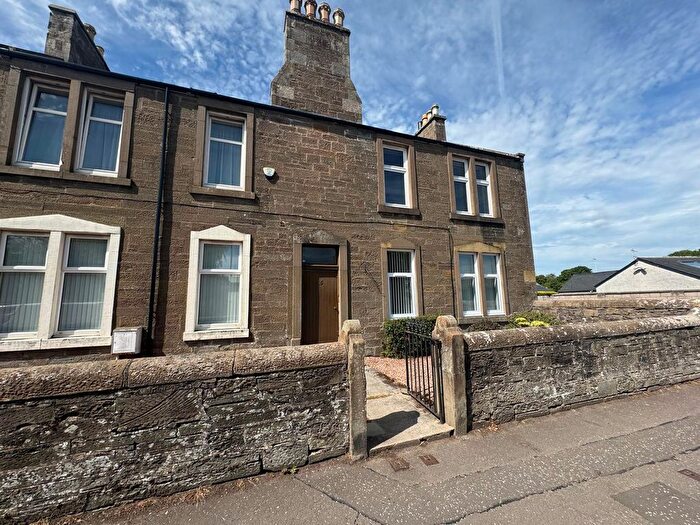 3 Bedroom Flat To Rent In Forthill Road, Broughty Ferry, Dundee, Angus, DD5