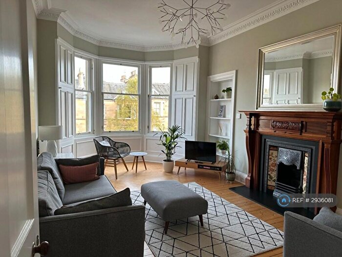 3 Bedroom Flat To Rent In Arden St, Edinburgh, EH9