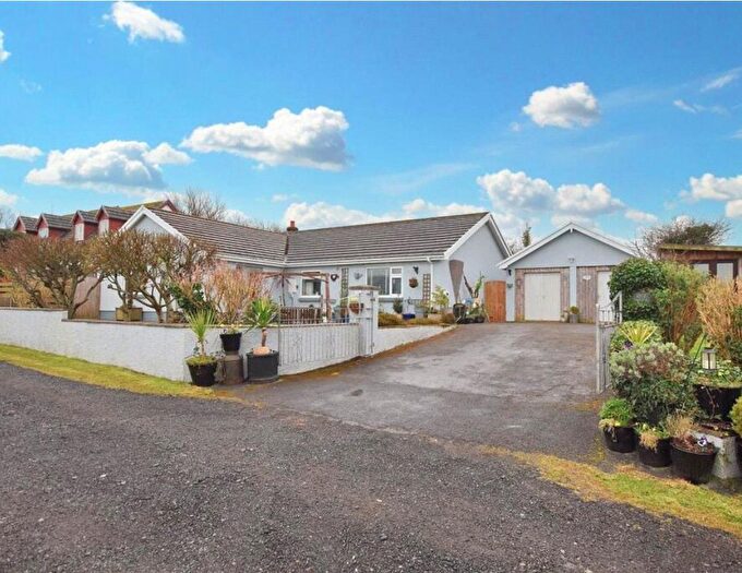 4 Bedroom Bungalow For Sale In Longfield, Penally, Tenby, Pembrokeshire, SA70
