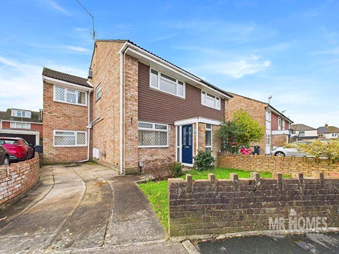 3 Bedroom Semi-Detached House For Sale In Aintree Drive, Lower Ely, Cardiff, CF5