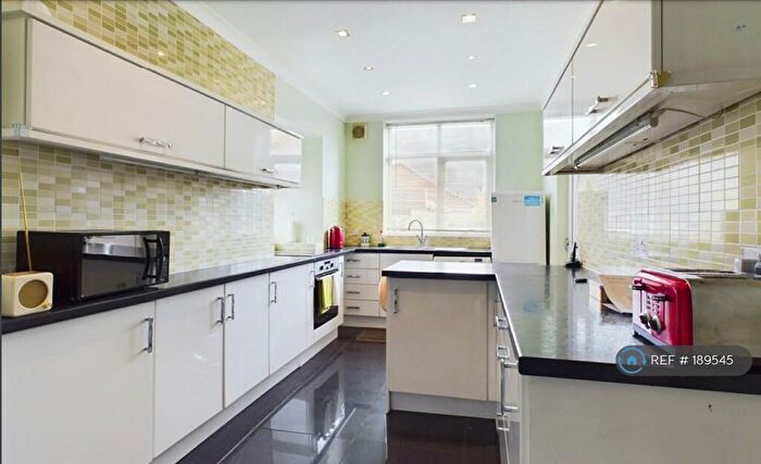 2 Bedroom Bungalow To Rent In Heysham Road, Heysham, Morecambe, LA3