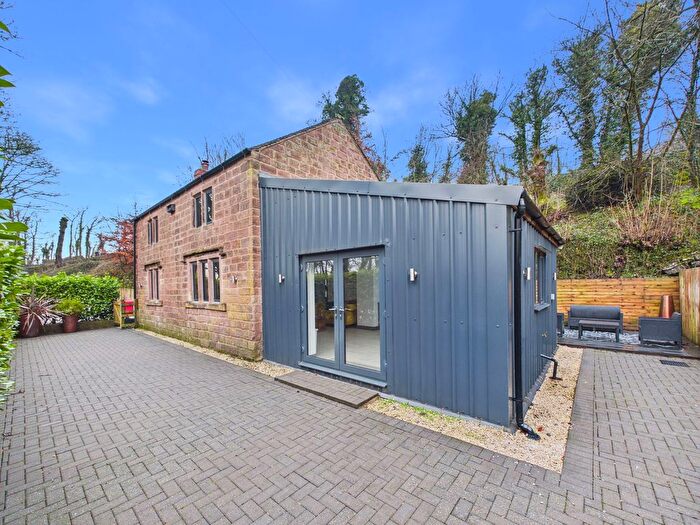 3 Bedroom Cottage For Sale In Middleton Road, Wirksworth, DE4