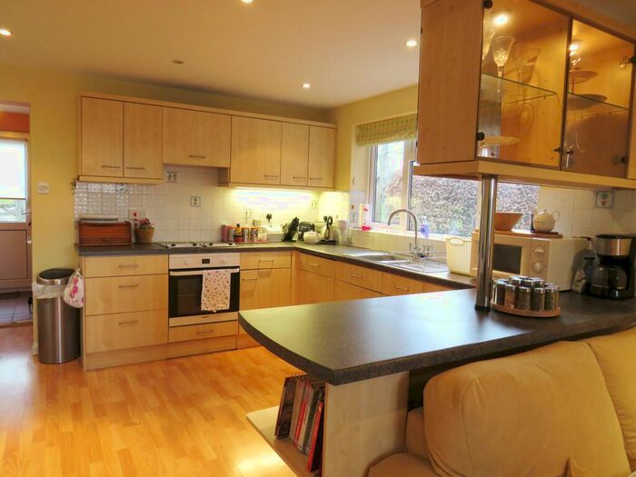 3 Bedroom House To Rent In Jervis Court Lane, Swanmore, Southampton, SO32