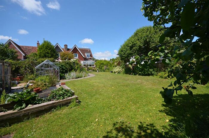 3 Bedroom Cottage For Sale In Manston, Sturminster Newton, DT10