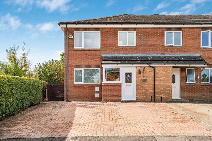 4 Bedroom End Of Terrace House To Rent In Nutfield, Welwyn Garden City, Hertfordshire, AL7