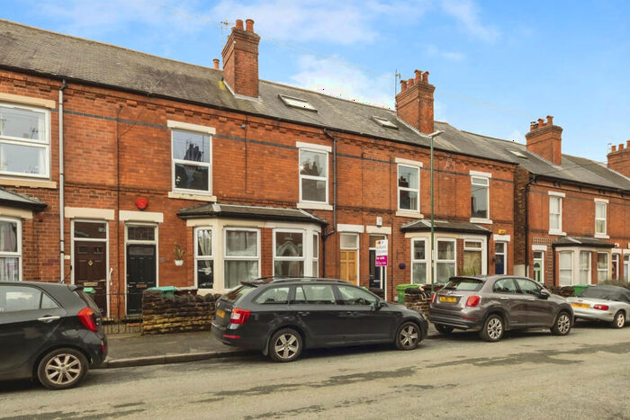 4 Bedroom Terraced House For Sale In Crossman Street, Nottingham, NG5