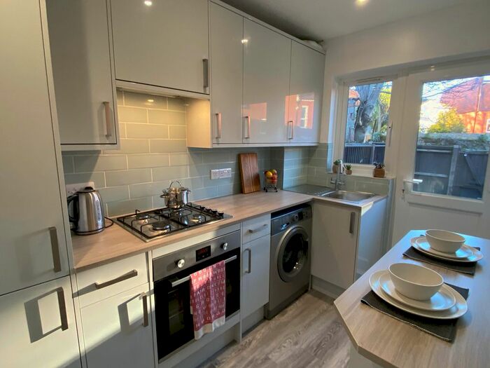 1 Bedroom Property To Rent In Earls Road, Southampton, SO14