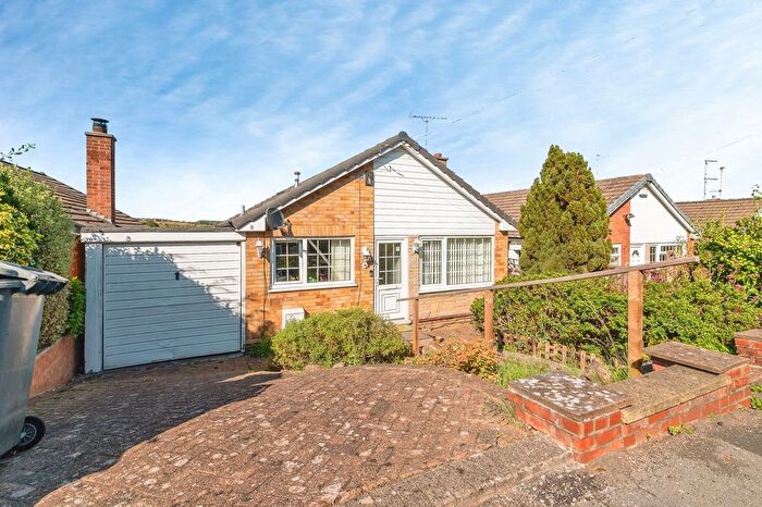 2 Bedroom Bungalow For Sale In Lowdham Road, Gedling, Nottingham, Nottinghamshire, NG4