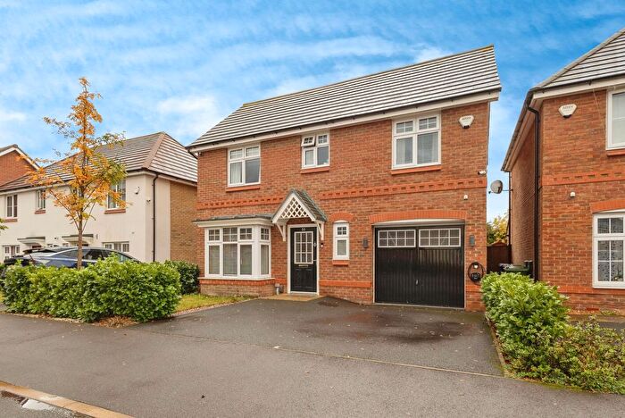 3 Bedroom Detached House For Sale In Newhaven Road, Stockport, Greater Manchester, SK5