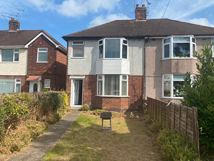 3 Bedroom Semi-Detached House To Rent In Quilletts Close, Coventry, CV6