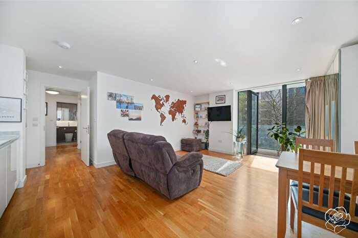 2 Bedroom Flat For Sale In Titian Heights, Scarlet Close, Stratford, E20