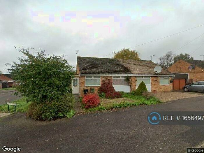 2 Bedroom Bungalow To Rent In Avon Close, Oadby, Leicester, LE2