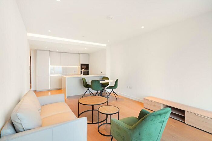 1 Bedroom Apartment For Sale In Marsh Wall, London, E14