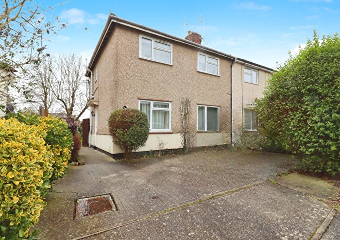 3 Bedroom Semi Detached House For Sale In Kings Road, Chelmsford, CM1