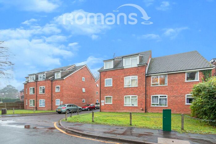 1 Bedroom Apartment To Rent In Gordon Court, Camberley, GU15