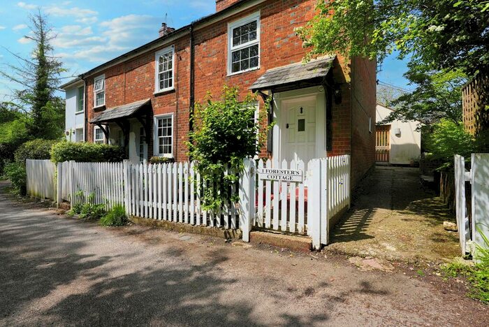 2 Bedroom End Of Terrace House For Sale In George Street, Hunton, ME15