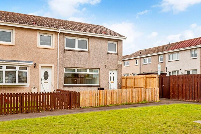 3 Bedroom End Of Terrace House For Sale In Den Lane, Shotts, ML7
