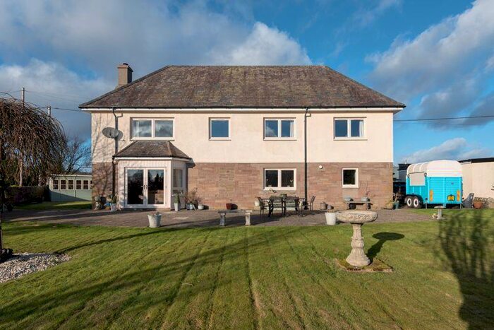 4 Bedroom Detached House For Sale In Braehead Road, Forfar, DD8