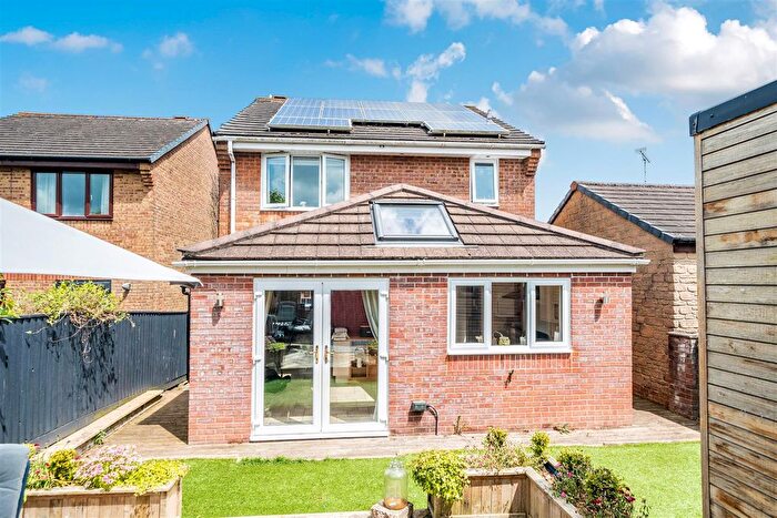 3 Bedroom Detached House For Sale In Home Farm Way, Ilminster, TA19