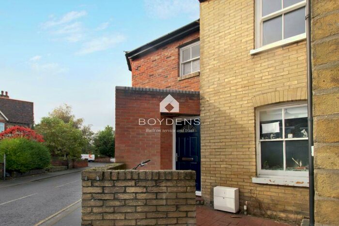 1 Bedroom Flat To Rent In Creffield Road, Colchester Essex, CO3
