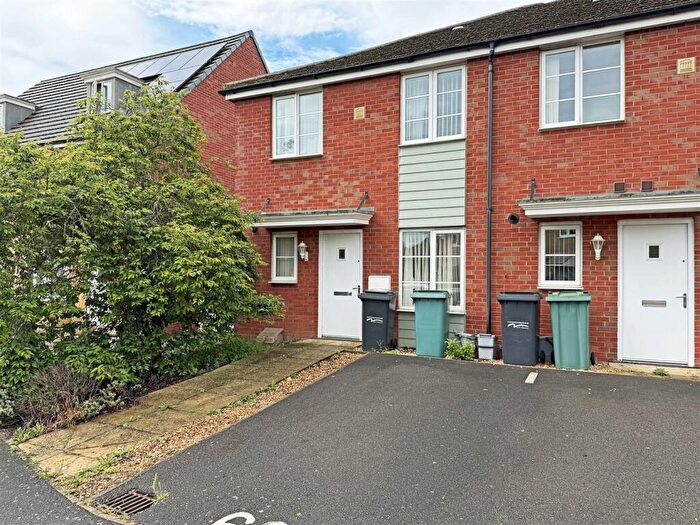 1 Bedroom End Of Terrace House For Sale In Pandora Drive, Peterborough, PE2