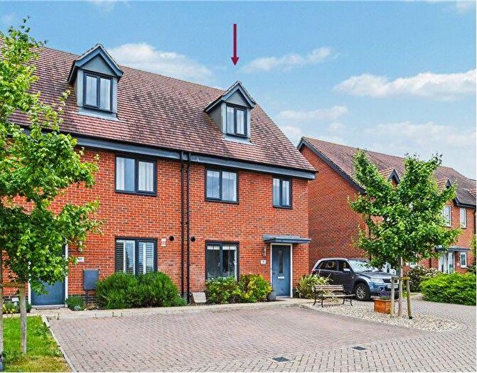 3 Bedroom Town House For Sale In St John Way, Framlingham, Woodbridge, IP13
