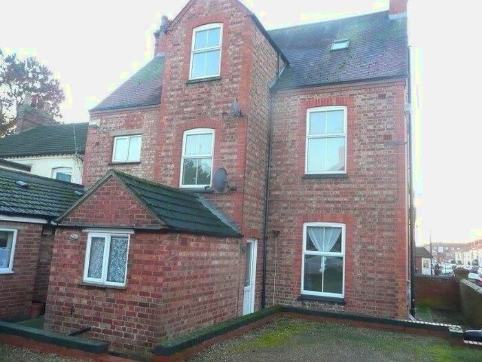 1 Bedroom Flat To Rent In Ranalegh Road, Wellingborough, NN8