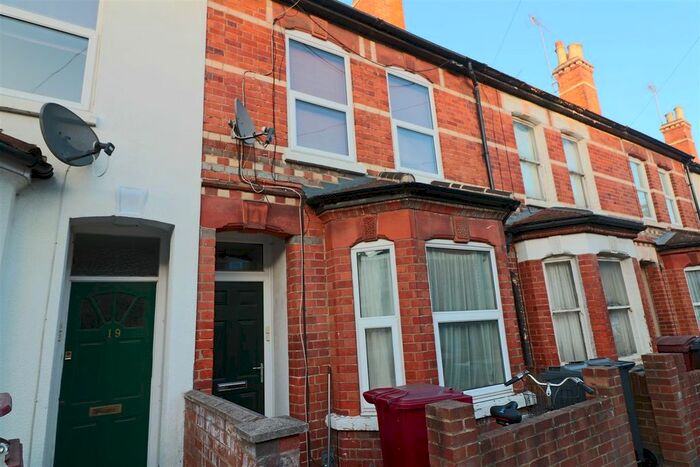 1 Bedroom Flat To Rent In Norfolk Road, Reading, RG30