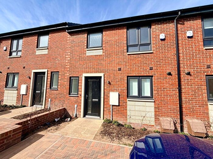3 Bedroom Terraced House To Rent In Hillside Street, Sunderland, SR2