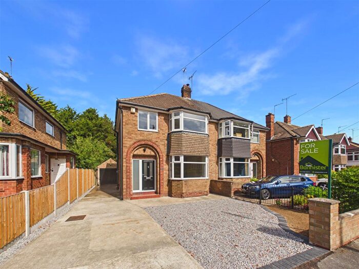 3 Bedroom Semi-Detached House For Sale In The Vale, Kirk Ella, Hull, HU10