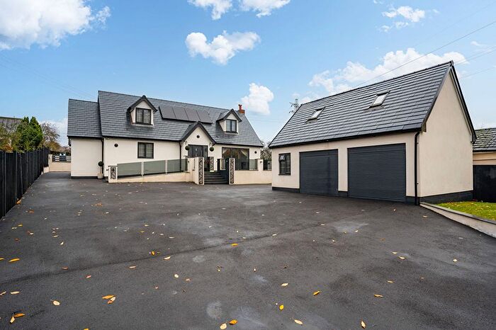 4 Bedroom Detached House For Sale In North Hall Road, Ugley, CM22