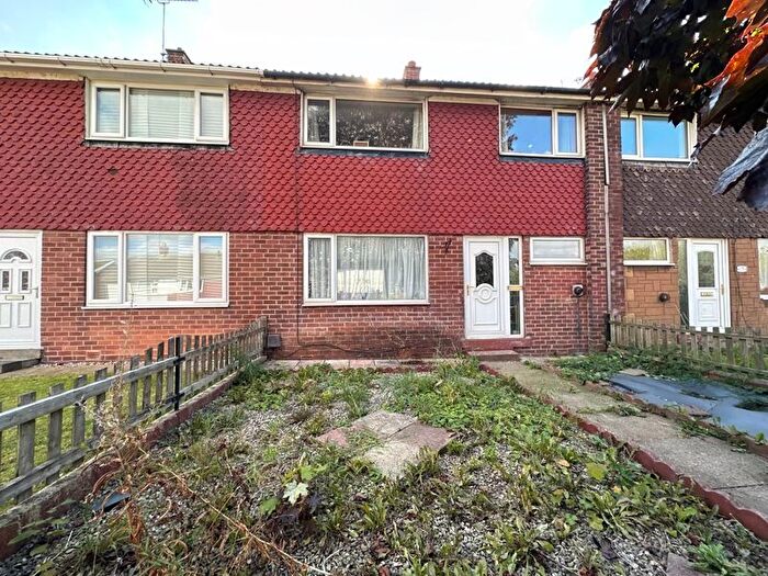 3 Bedroom Terraced House For Sale In Byron Close, Knottingley, WF11