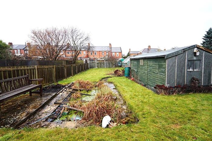 3 Bedroom End Of Terrace House For Sale In North View, New Lambton, Houghton Le Spring, DH4