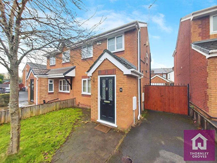 3 Bedroom Semi Detached House For Sale In Minstrel Close, Swinton, M27