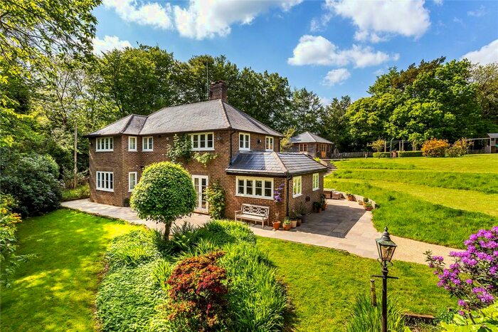 5 Bedroom Detached House For Sale In Mayfield Lane, Wadhurst, East Sussex, TN5